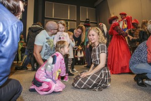 111-08AliceIEventyrland3